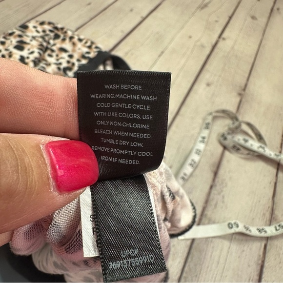 simply vera wang Leopard Print jogger pajama set leisurewear sz L soft cozy - Picture 9 of 9